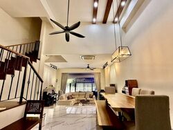 Bulim Drive (D22), Terrace #473109681